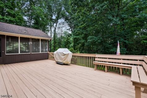 15 Sweetwood Drive Randolph NJ 07869
