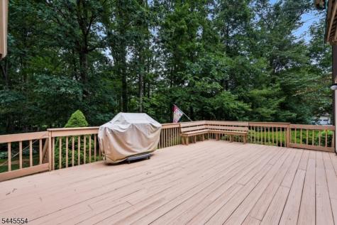 15 Sweetwood Drive Randolph NJ 07869