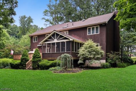 15 Sweetwood Drive Randolph NJ 07869