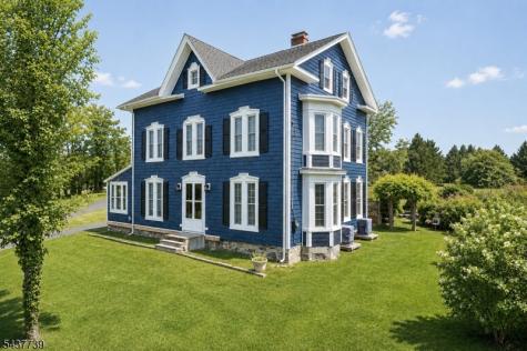 23 Knowlton Road Knowlton NJ 07832