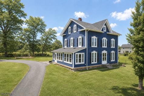 23 Knowlton Road Knowlton NJ 07832