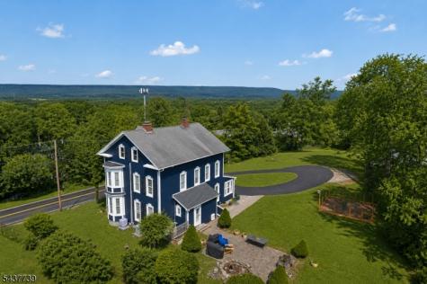 23 Knowlton Road Knowlton NJ 07832