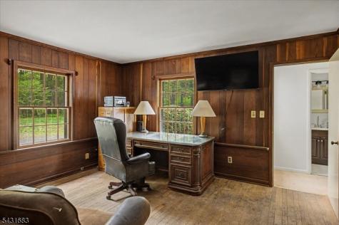 9 Dogwood Drive Clinton NJ 08801