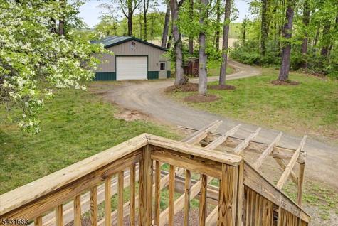 9 Dogwood Drive Clinton NJ 08801