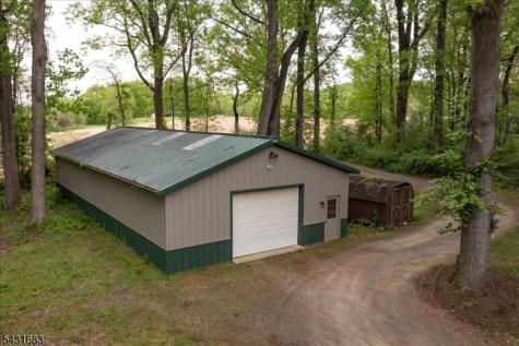 9 Dogwood Drive Clinton NJ 08801