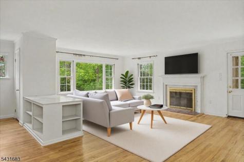 9 Dogwood Drive Clinton NJ 08801