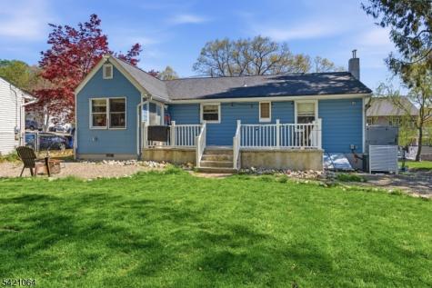 86 Omaha Avenue Rockaway NJ 07866