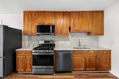 79 Elberon Avenue Paterson NJ 07502