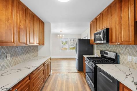 79 Elberon Avenue Paterson NJ 07502