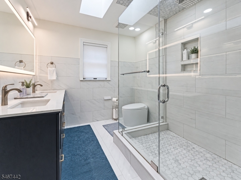 931 Vosseller Avenue Bridgewater NJ 08836