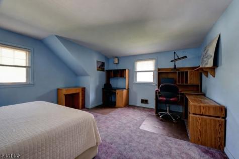 8 Duncan Avenue Pequannock NJ 07440