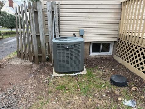 1127 Earle Place Plainfield NJ 07062