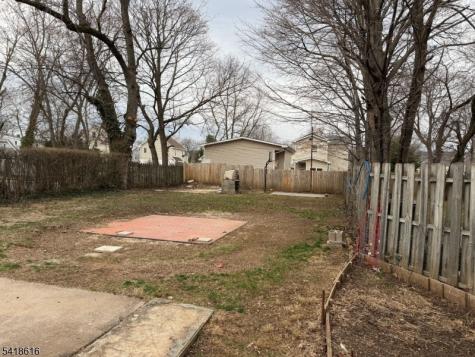 1127 Earle Place Plainfield NJ 07062