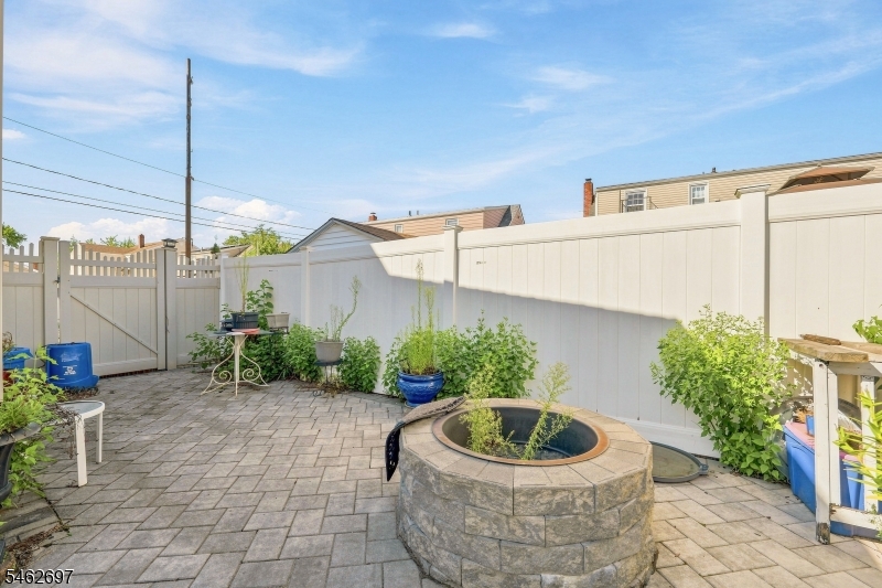 18 Memphis Avenue Belleville NJ 07109