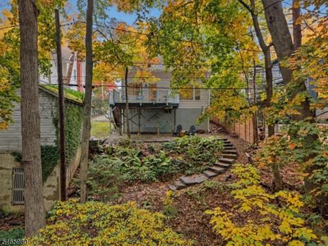15 Patton Place Montclair NJ 07043