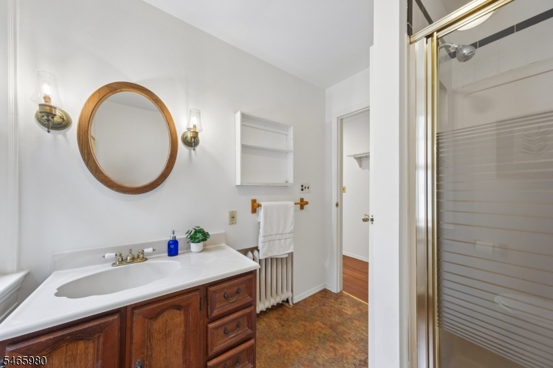 15 Patton Place Montclair NJ 07043