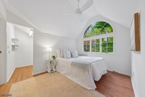 15 Patton Place Montclair NJ 07043
