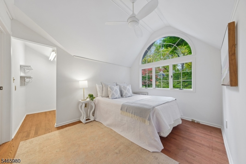 15 Patton Place Montclair NJ 07043