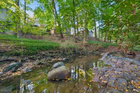 15 Patton Place Montclair NJ 07043
