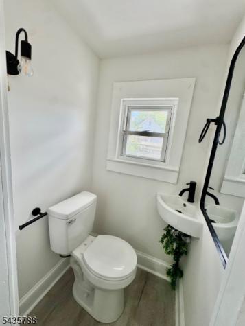 11 Jean Court Woodbridge NJ 07095