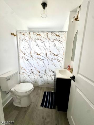 11 Jean Court Woodbridge NJ 07095
