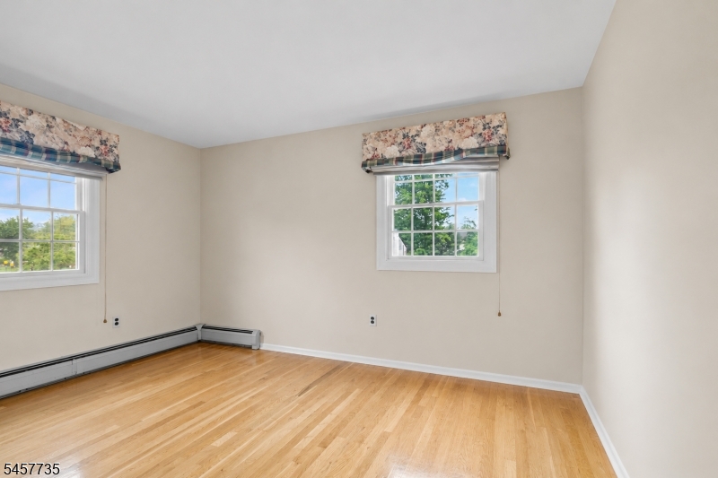2 Tanglewood Drive East Hanover NJ 07936