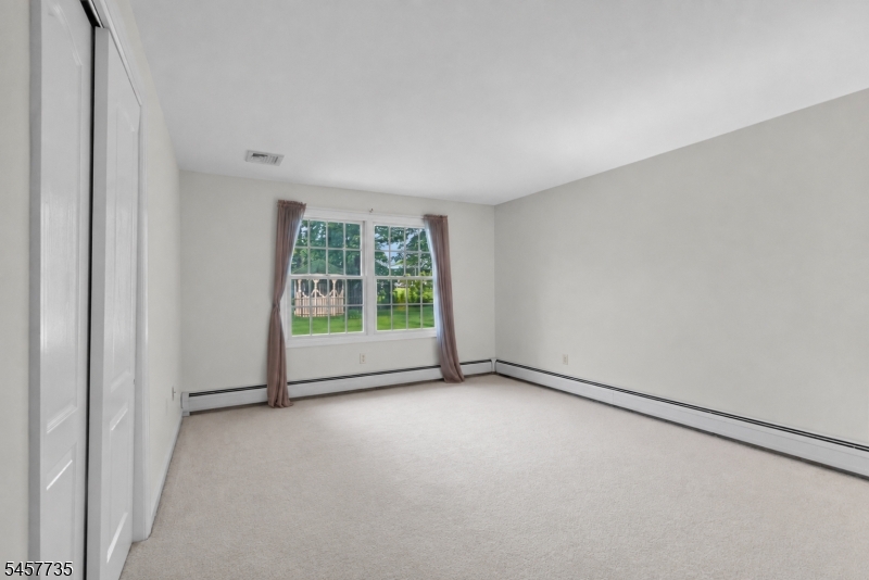 2 Tanglewood Drive East Hanover NJ 07936