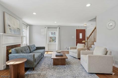 2 Lloyd Place Belleville NJ 07109