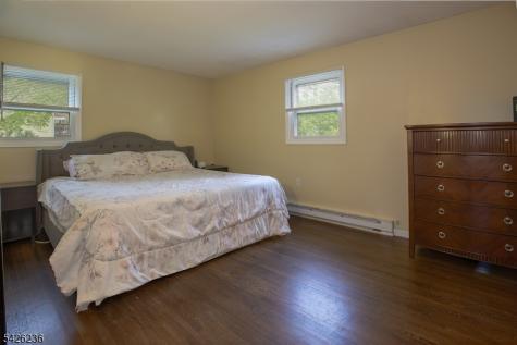 10 Birch Drive Newton NJ 07860