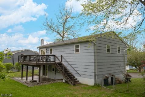 10 Birch Drive Newton NJ 07860