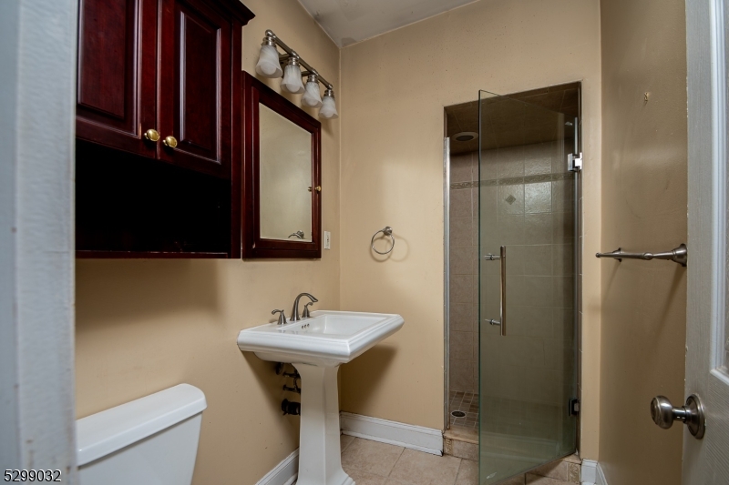 35 Glenwood Drive Montville NJ 07045
