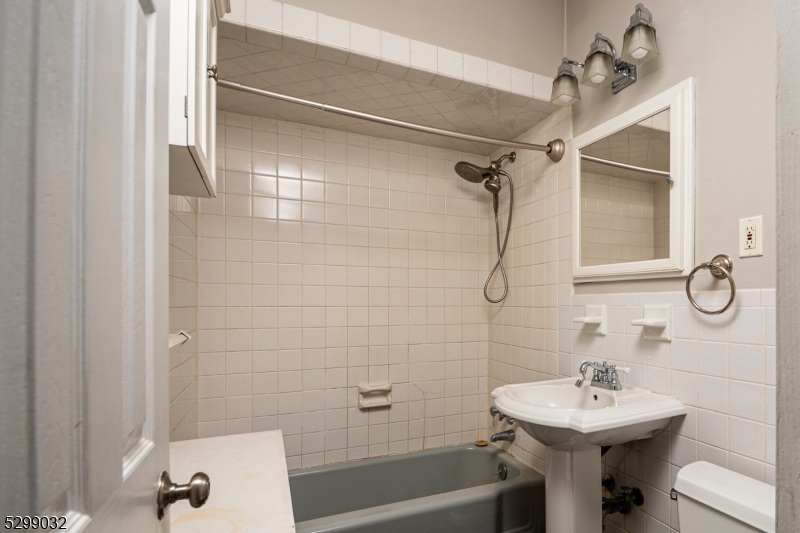 35 Glenwood Drive Montville NJ 07045