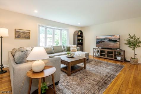 49 Crestmont Road West Orange NJ 07052