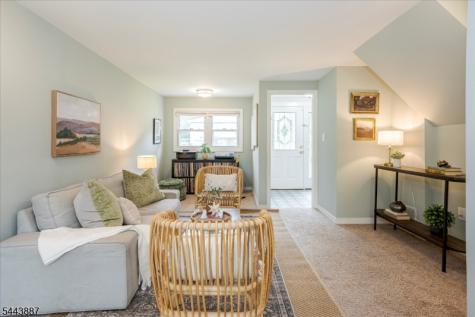 49 Crestmont Road West Orange NJ 07052
