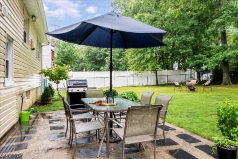 49 Crestmont Road West Orange NJ 07052