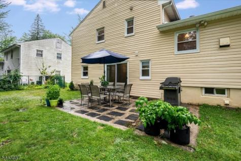 49 Crestmont Road West Orange NJ 07052