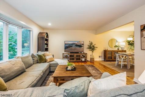 49 Crestmont Road West Orange NJ 07052
