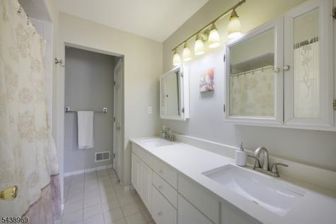 7 Newell Street Hillsborough NJ 08844