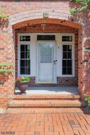 7 Newell Street Hillsborough NJ 08844