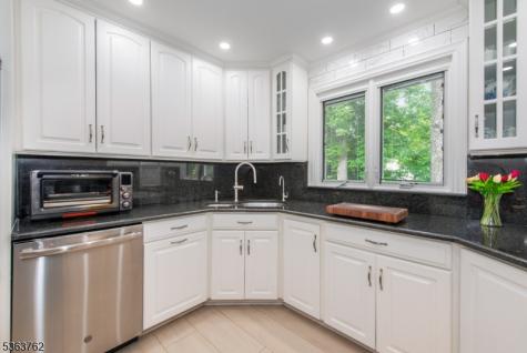 12 Ravine Road Verona NJ 07044