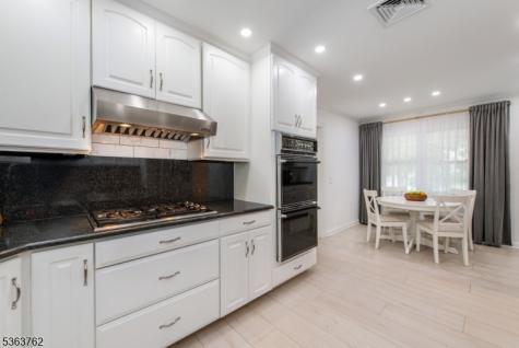 12 Ravine Road Verona NJ 07044