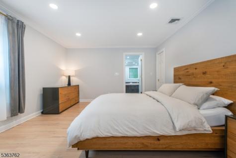 12 Ravine Road Verona NJ 07044