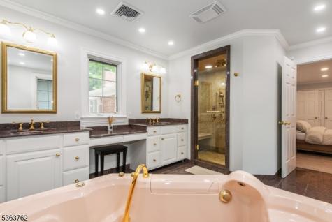 12 Ravine Road Verona NJ 07044