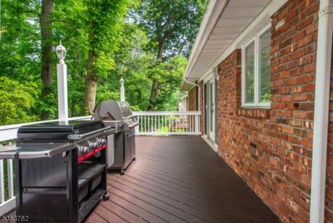 12 Ravine Road Verona NJ 07044