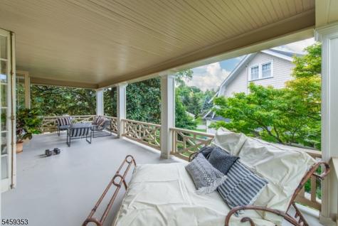 12 Melrose Place Montclair NJ 07042