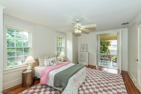 12 Melrose Place Montclair NJ 07042