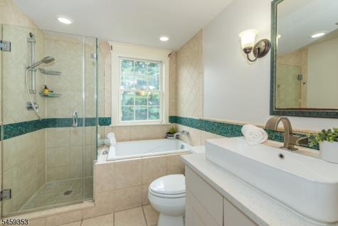 12 Melrose Place Montclair NJ 07042