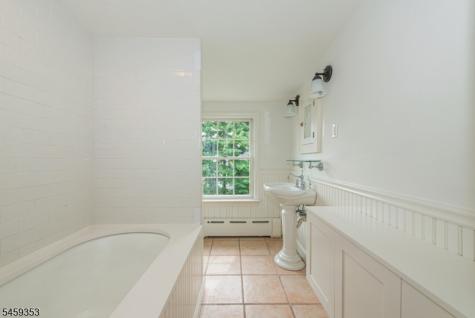 12 Melrose Place Montclair NJ 07042