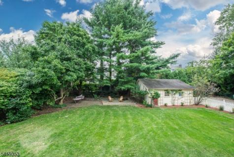 12 Melrose Place Montclair NJ 07042