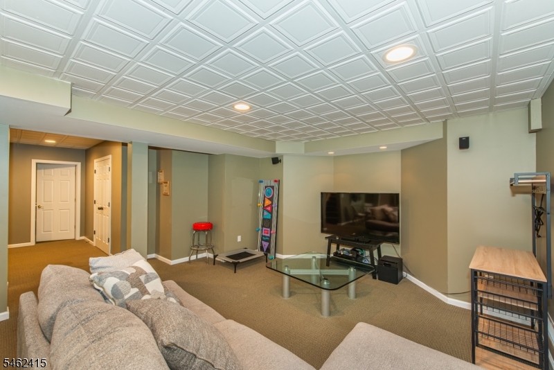 20 Doremus Drive Montville NJ 07082